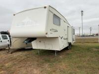 2004 CUSTOM COACH 5TH WHEEL CAMPER
