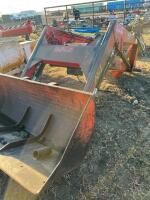 Leon 626 loader with mount and control