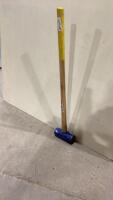 SLEDGE HAMMER - 8 LB