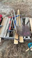 PALLET W/ YARD TOOLS - FORKS, OARS, HAND CULTIVATORS, SHOVEL