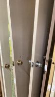(2) INTERIOR DOOR - USED