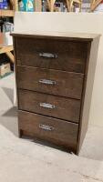 4-DRAWER CHEST OF DRAWERS