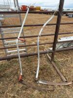 Two aluminum syths