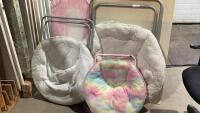 (3) FOLDING BUCKET CHAIRS + BED RAIL