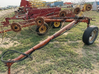 Massey Ferguson, six wheel rake