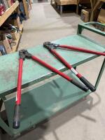 Two sets of crimper&rsquo;s