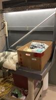 BOX W/ AFGHAN, BLANKETS, QUILT + TENSION ROD