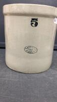 MEDALTA POTTERIES CROCK