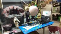 SMALL BEAN BAG, GLOBE, PIANO MAT, JEWELRY BOX, VR HEADSET