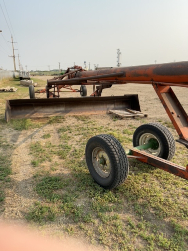 Land scraper float