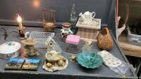 KNICK KNACKS