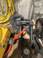 Pair of truck hooks