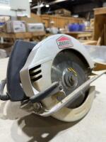 Job meat 7 1/4 inch circular saw
