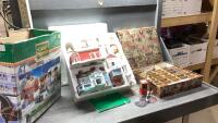 CHRISTMAS FARM VILLAGE + BOX WITH VILLAGE ACCESSORIES