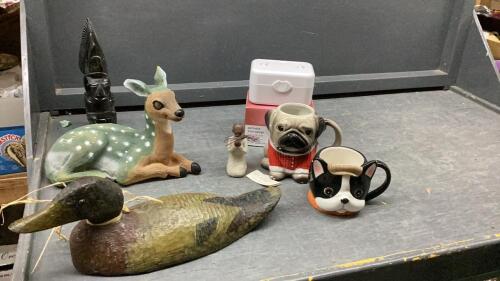 ANIMAL COLLECTIBLES