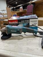 Makita angle grinder