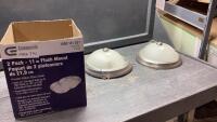 (2) FLUSH MOUNT LIGHT FIXTURES