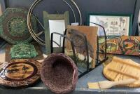 METAL & WOOD WALL ART TOTE