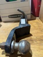 Receiver with 2 inch ball