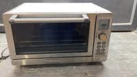 CUISINART CONVECTION TOASTER OVEN BROILER