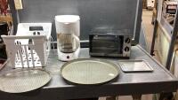 (2)BOXES - COFFEE MAKER, MASTER CHEF TOASTER OVEN, PIZZA PANS