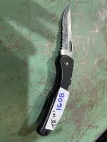 Folding knife