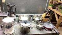 NINJA BLENDER(ISSUES), POTS, HOT CHOCOLATE MAKER , KNIVES + BLOCK