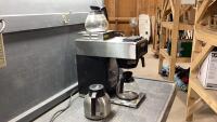 BUNN COFFEE MAKER WITH 2 POTS + CARAFE