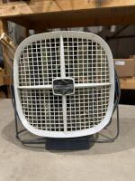 Small floor fan