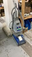 HOOVER STEAM VAC VACUUM CLEANER