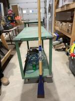 Heavy ice scraper