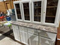Set of kitchen cupboards