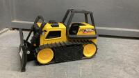 SMALL TONKA DOZER