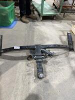 Curt bumper hitch With 2 inch receiver