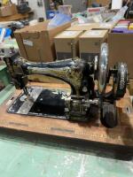 Frister and Rossmann Sewing machine and wooden case