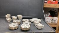 VINTAGE "TUDOR ROSE" CHINA DISH SET