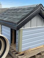 Insulated doghouse