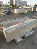 With guard side boxes