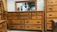 10-DRAWER DRESSER W/ LARGE MIRROR