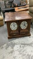 VINTAGE END TABLE