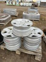 Five aluminum Jeep rims