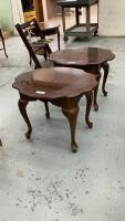 PAIR OF OVAL SIDE TABLES