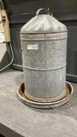 POULTRY WATERER
