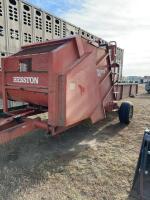 Heston 4870 self loading square bale processor / loafer