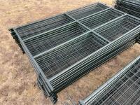 (12) 7' WIRE MESH PANEL / bidding per panel