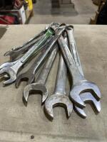 Set of mixed wrenches