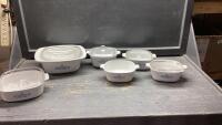 BOX W/ VINTAGE CORELLE CASSEROLE DISHES