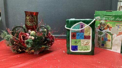 DECORATIVE CANDLE HOLDER & CERAMIC GIFT BAG