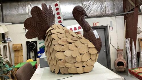 LARGE WOOD & METAL TURKEY