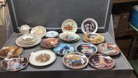 GOOD LIDDED TOTE W/COLLECTOR PLATES AND CHINA